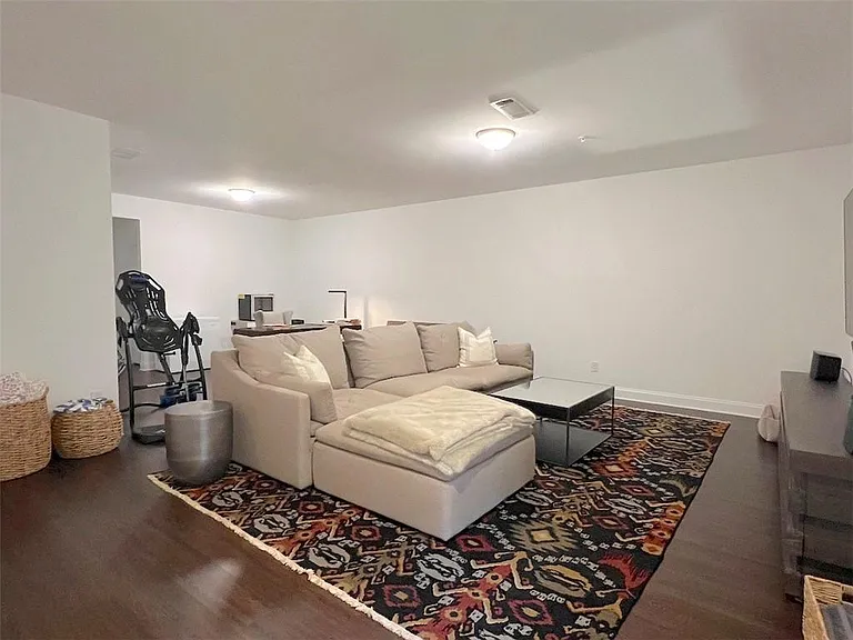 6735 Encore Blvd — Photo 28