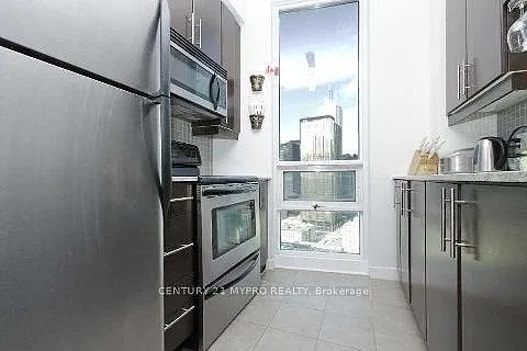 18 Harbour St #3105 — Photo 11