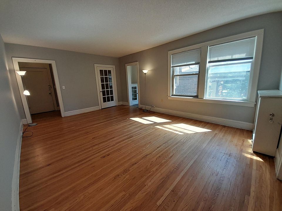 1st image of 93 Lexington Pkwy S APT 303