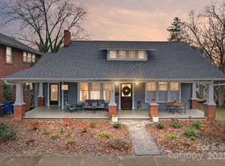 202 S Oak St, Statesville, NC 28677