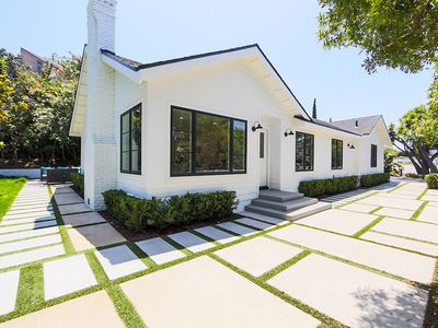 14015 W Sunset Blvd, Pacific Palisades, CA, 90272