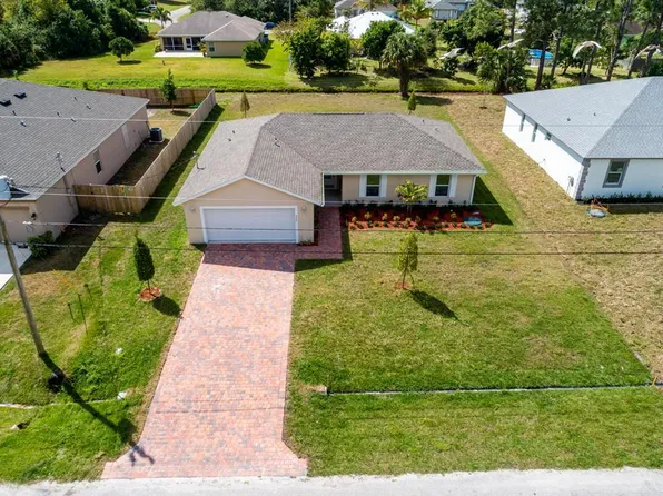 986 SW Romaine Lane, Port St Lucie, FL 34953