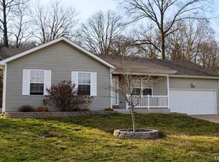 1020 Cross Creek Dr, Imperial, MO 63052