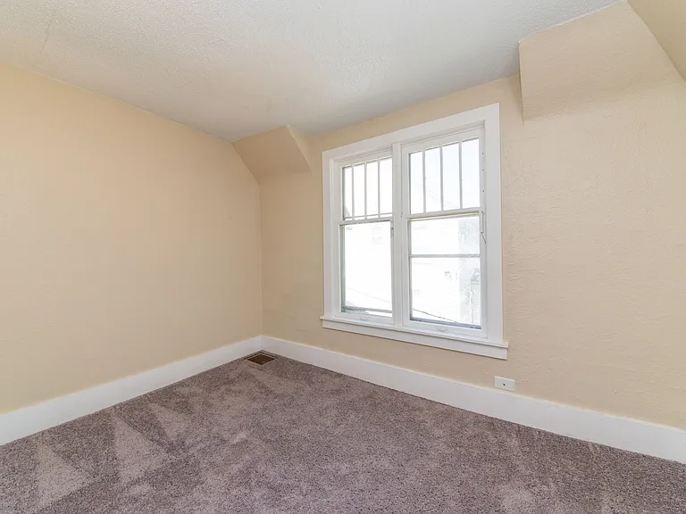 1130 Lafayette Ave SE — Photo 14