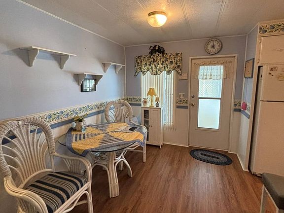 2nd image of 13105 Lemon Ave