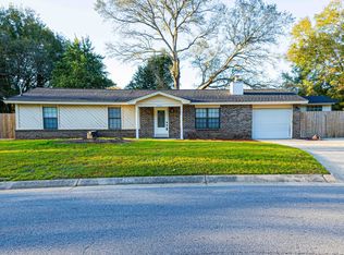 2460 Black Oak Trl, Pensacola, FL 32526