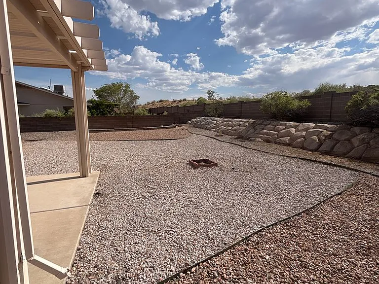 2341 Wheeler Peak Dr NE — Photo 25