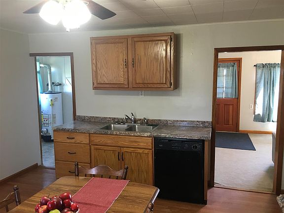 5th image of 63 Dogwood Ln