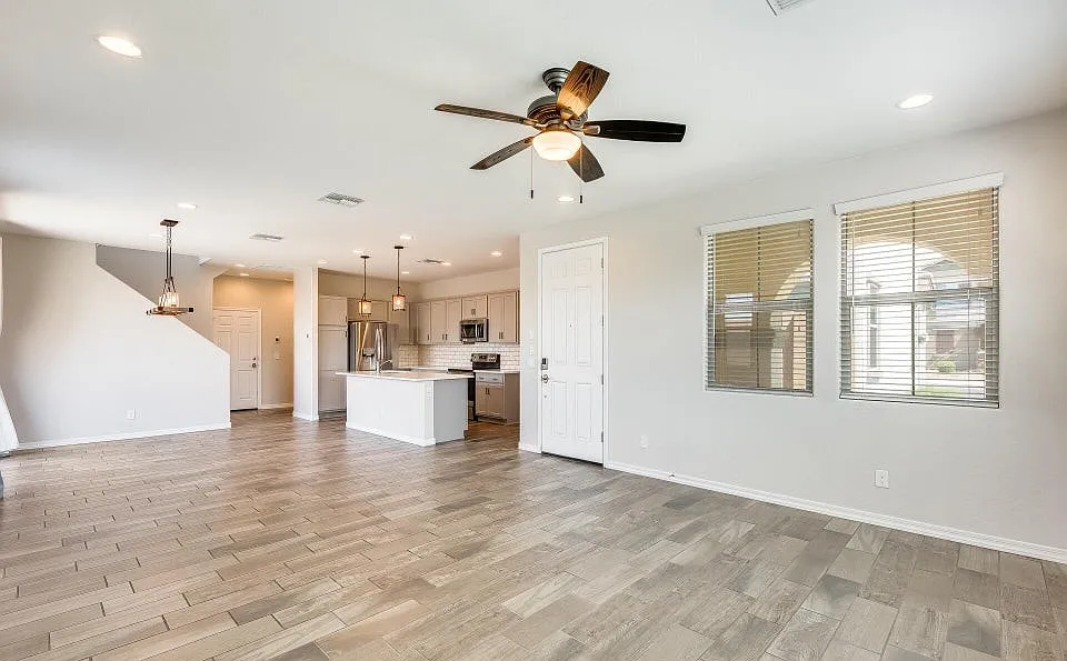 Great Location!! Great House in Mesa!! — Photo 2