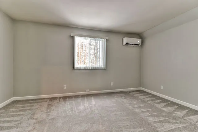 7 Hartwell Ct #A — Photo 3