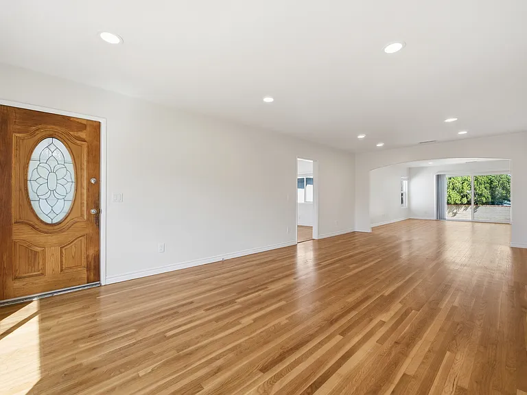 6230 Rose St — Photo 11