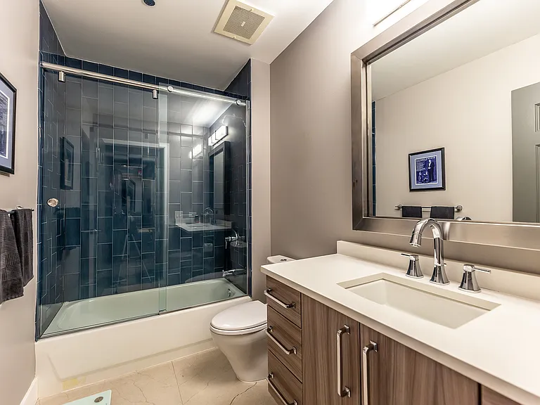 720 N Larrabee St #203 — Photo 18