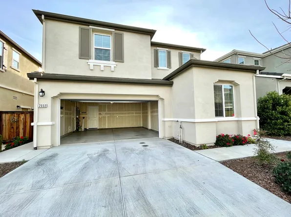 2032 Sycamore Grove Ln, Roseville, CA 95747