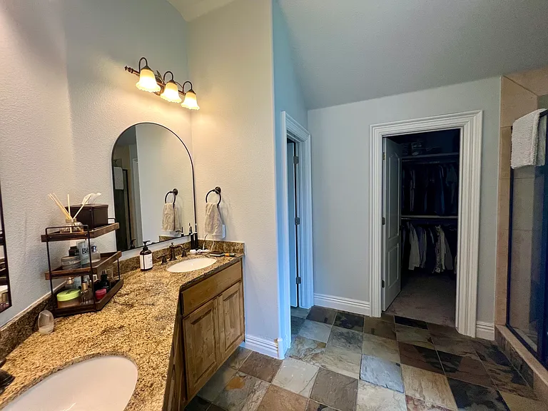 1450 Whippoorwill Ln — Photo 8