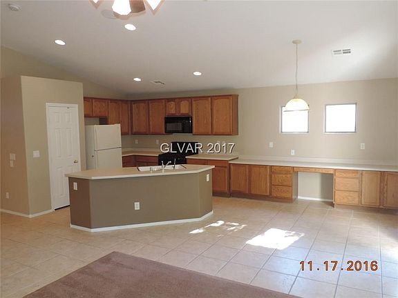 3rd image of 5741 Royal Sands St #0