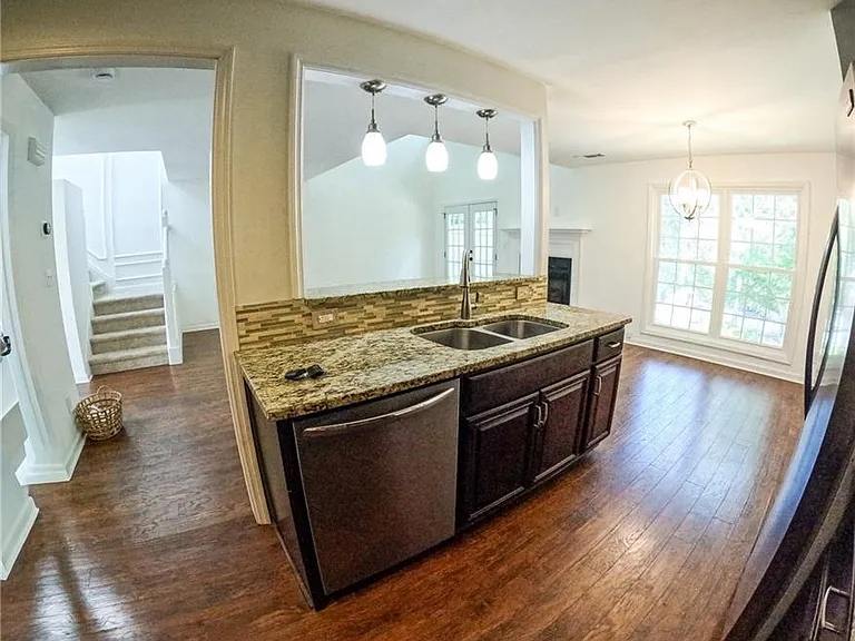 705 Bridge Ln SE #705 — Photo 5