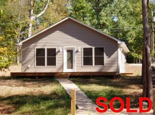 500 High Rock Shores Dr, Lexington, NC 27292