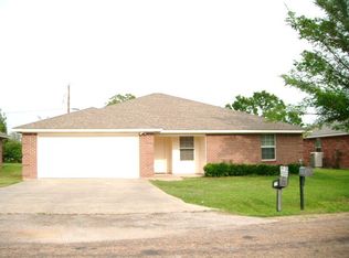 332 Windjammer Rd, Mabank, TX 75156