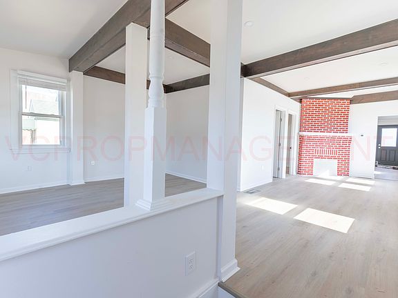 2nd image of 230 Carre Ave