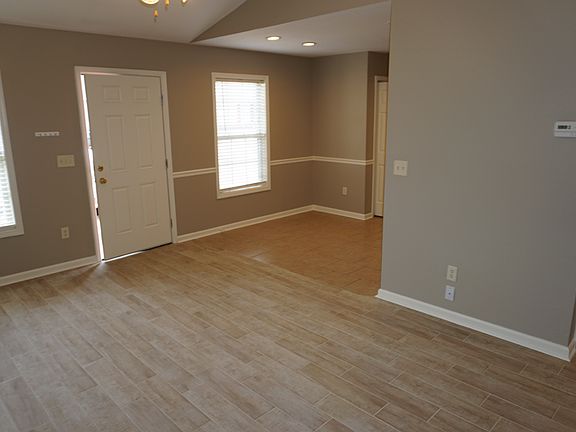 5th image of 1600 Latourette Ln #7