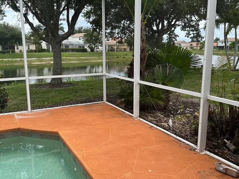 2693 Sunset Lake Dr — Photo 33
