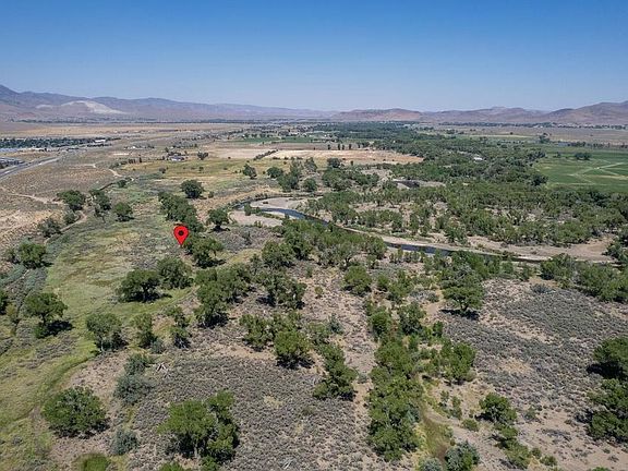 2nd image of 5 River Rd