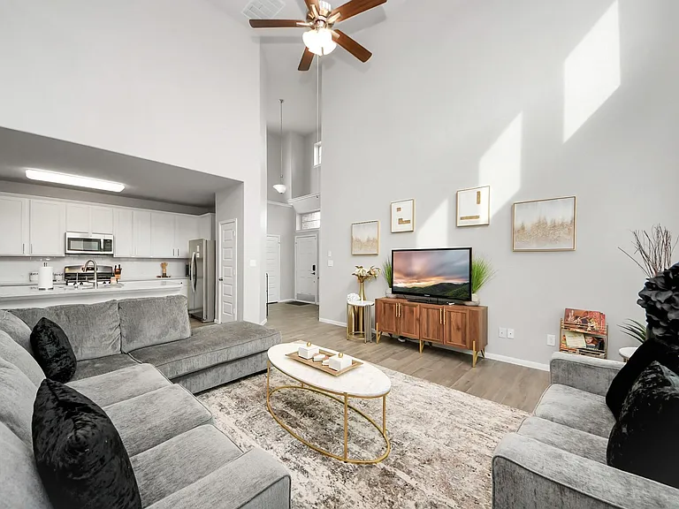 5324 Cj Walker Ln — Photo 8