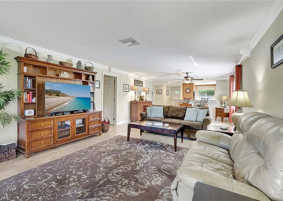 1st image of 70 Glades BLVD #3