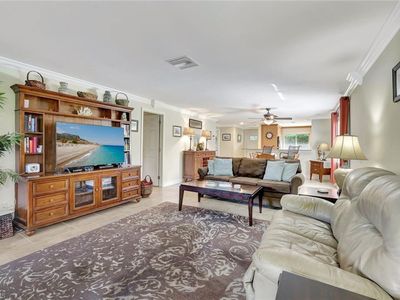 70 Glades BLVD #3, Naples, FL, 34112