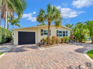 313 3rd St, Jupiter, FL 33458