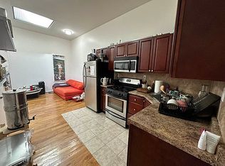 89 Moore St APT 3B, Brooklyn, NY 11206