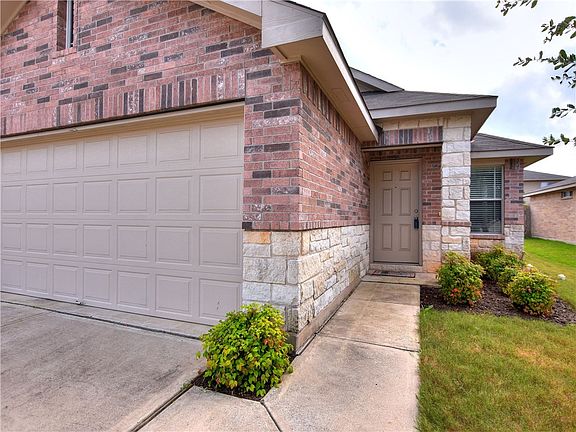4th image of 149 Grazing Horse Ln