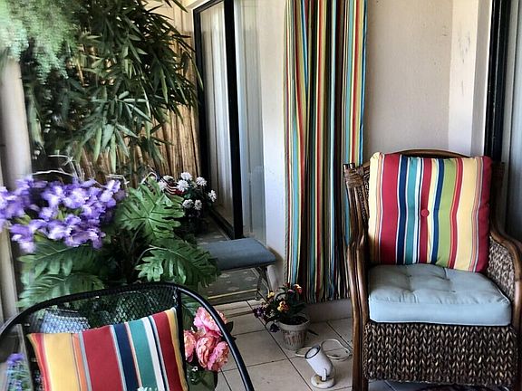 3rd image of 1036 Us Highway 1 APT 423