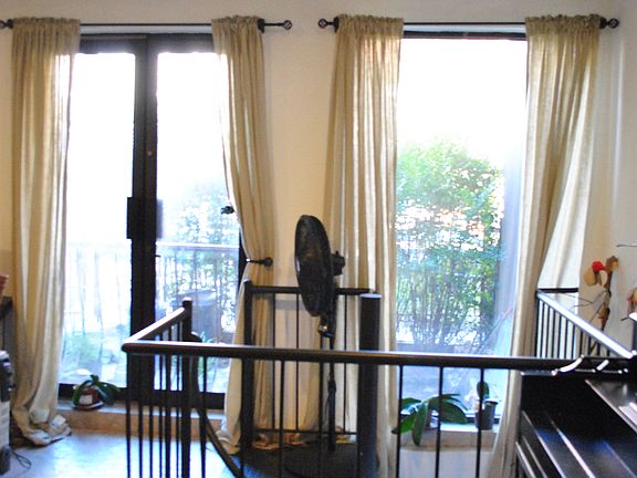 5th image of 125 Coffey St APT 1F