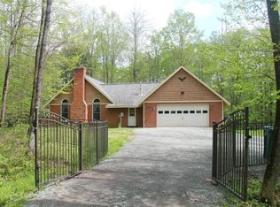 647 Long Pond Rd, Forest City, PA 18421