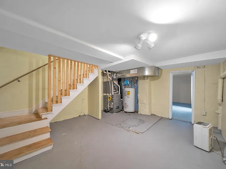 2712 Sherman Ave NW — Photo 24