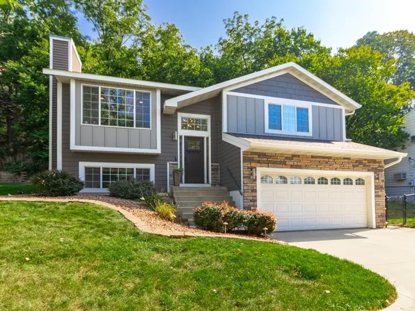 1040 14th Ave SW, Rochester, MN 55902