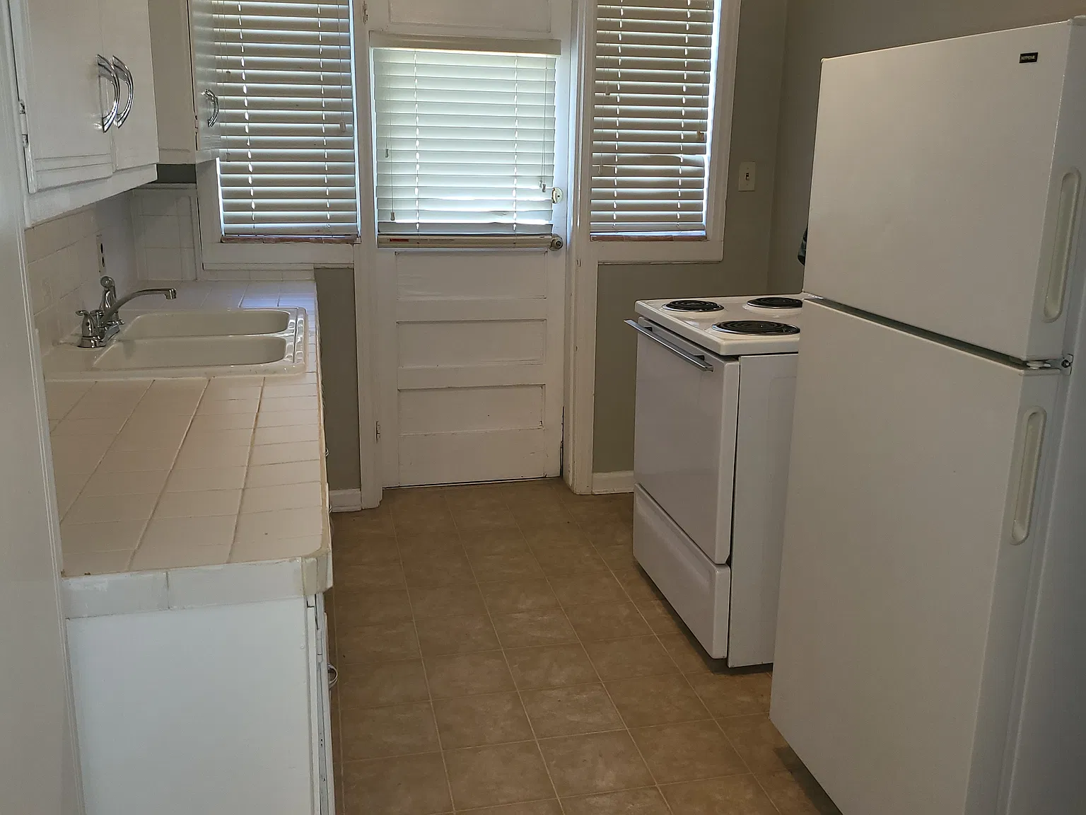 1 bed, 650 sqft, $695 — Photo 4