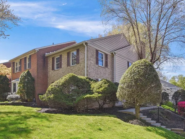 1750 Lang Dr, Crofton, MD 21114