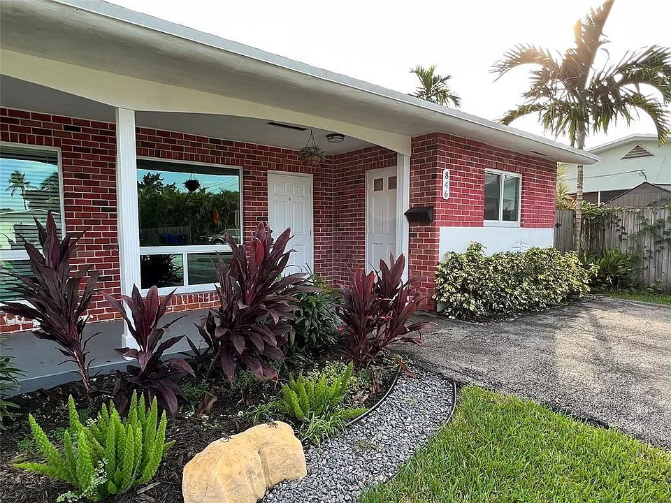 846 SW 14th St
