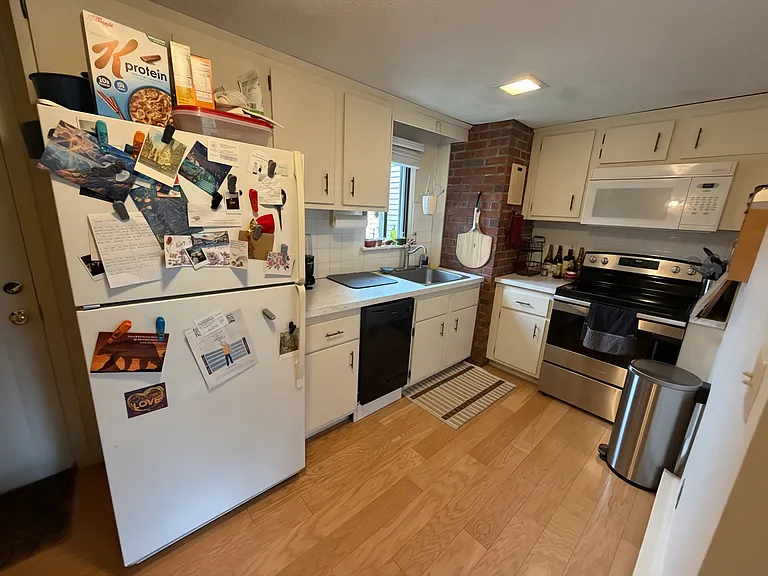 167 South St #9 — Photo 4