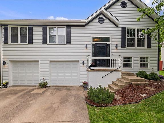 5th image of 1709 Park Ln