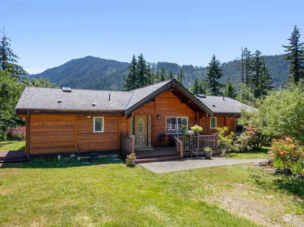 53316 126th Ave Ct E, Eatonville, WA 98328
