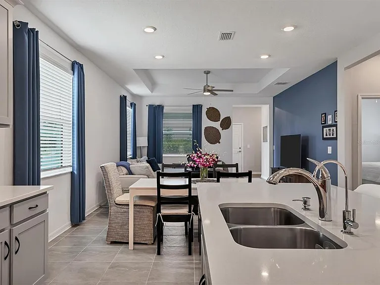 7724 Saloon Ln — Photo 14