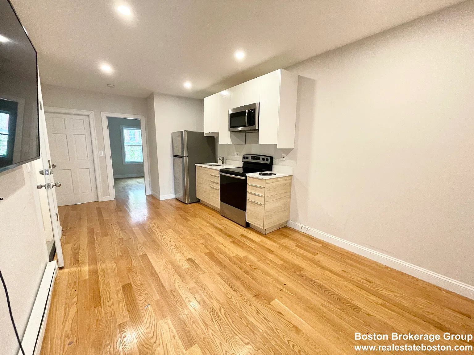 7 Warwick St — Photo 3