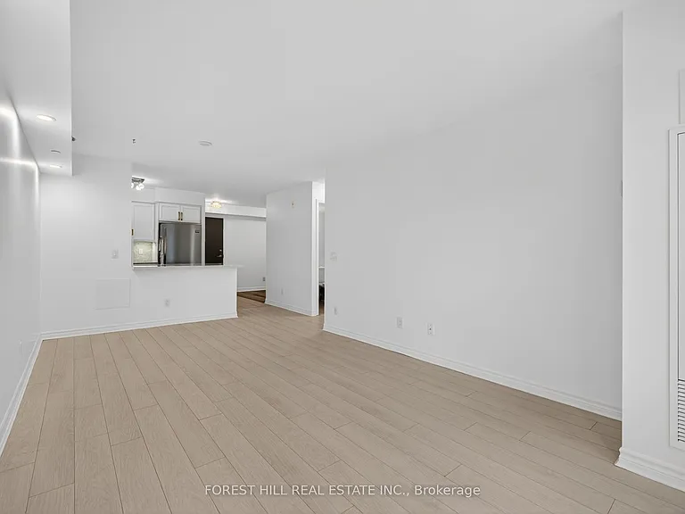 35 Saranac Blvd #224 — Photo 16
