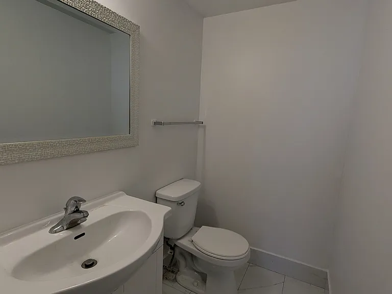 1615 Bloor St N #708 — Photo 14