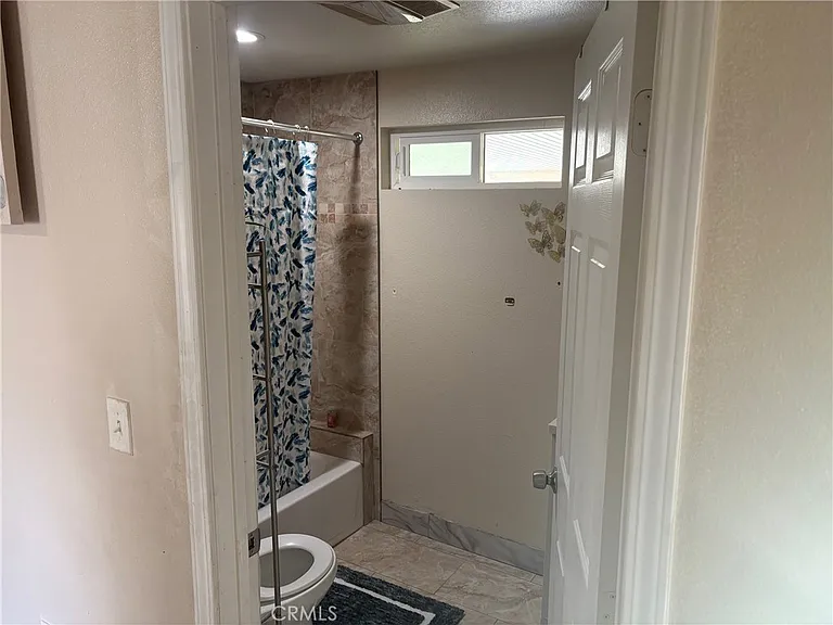 6764 Chadbourne Ave #A — Photo 10