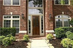 2nd image of 2906 Taylors Glen Ct