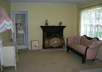 2nd image of 605 N 11th St